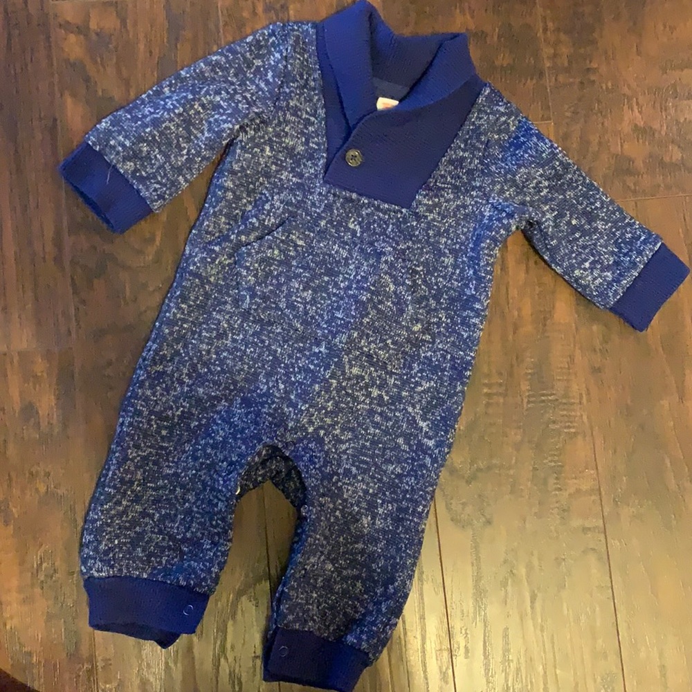 NWOT CAT AND JACK SWEATER SUIT